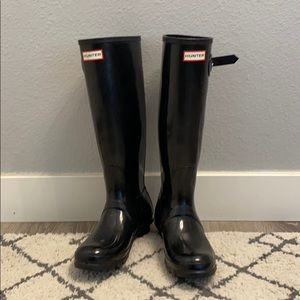 Hunter tall rain boots